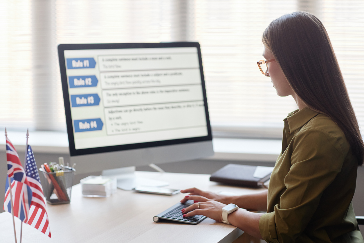 Women on Computer